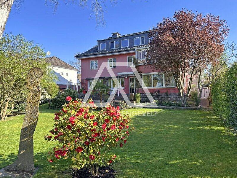 Freistehendes Einfamilienhaus auf großzügigem Gartengrundstück im privilegierten Düsseldorfer – Norden, 40474 Düsseldorf (Golzheim Lohausen Pempelfort Stockum)