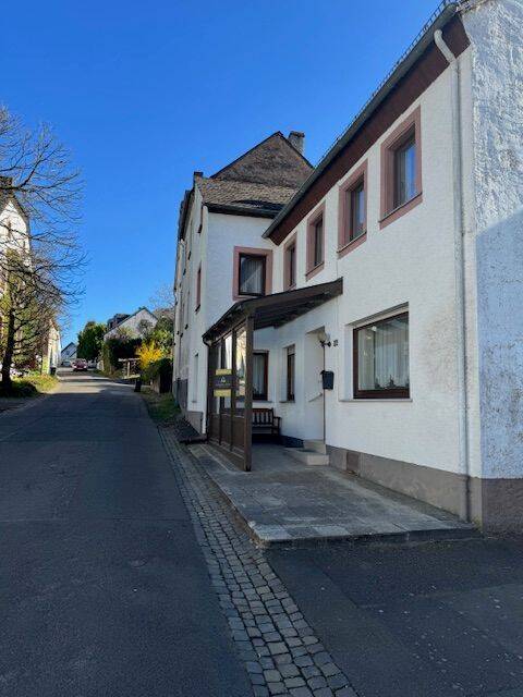 Wittlich-Neuerburg: Charmantes Bauernhaus mit Scheune und Nebengebäuden (Provisionsfrei), 54516 Flußbach