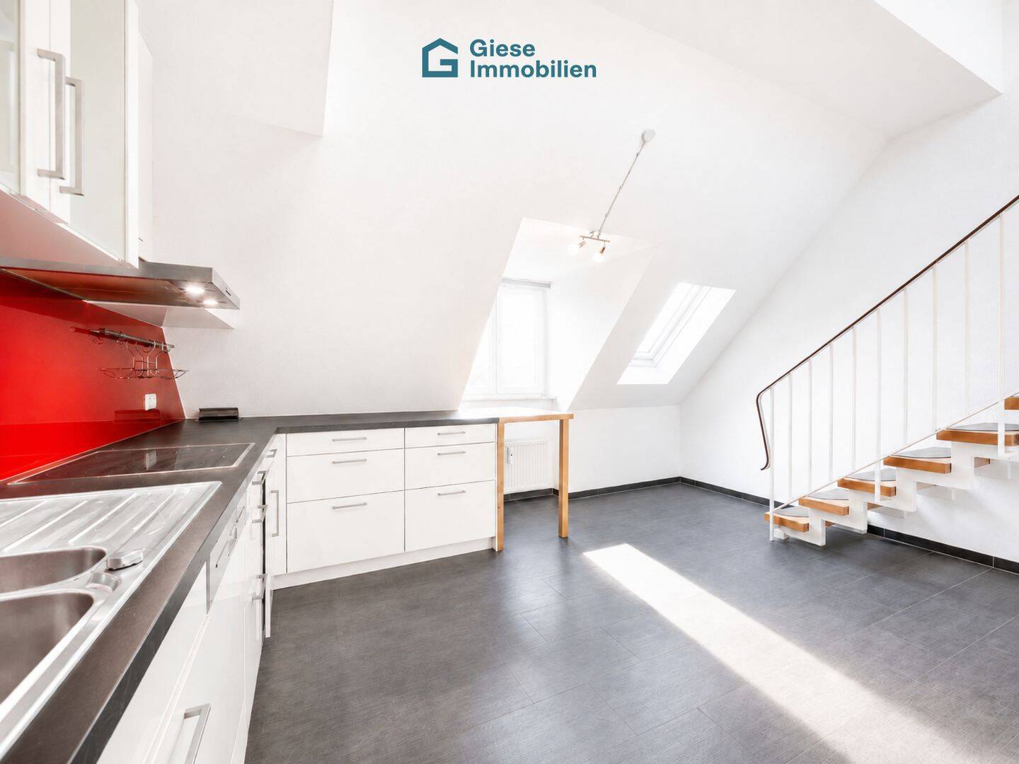 Traumhafte Maisonette mit Weitblick – sofort einziehen!