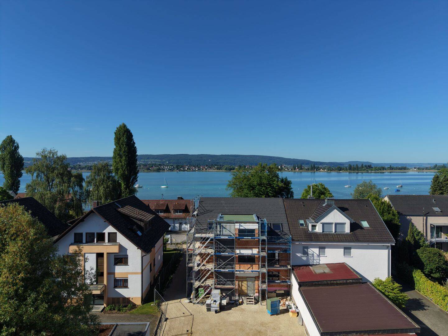 Steinwurf zum Bodensee!  EG-Wohnung mit Gartennutzung., 78476 Allensbach