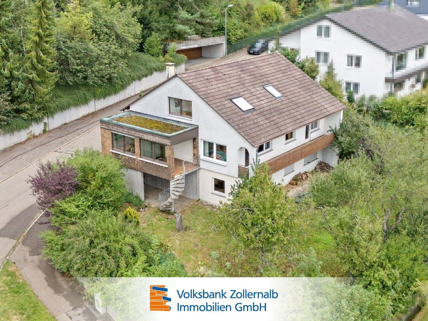 Großzügiges Ein-/Zweifamilienhaus mit Potential, 72458 Albstadt