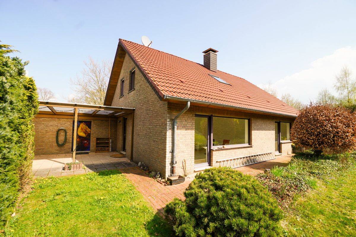 Einfamilienhaus mit Einliegerwohnung, Garten, Baugrund – Paderborn Dahl, 33100 Paderborn