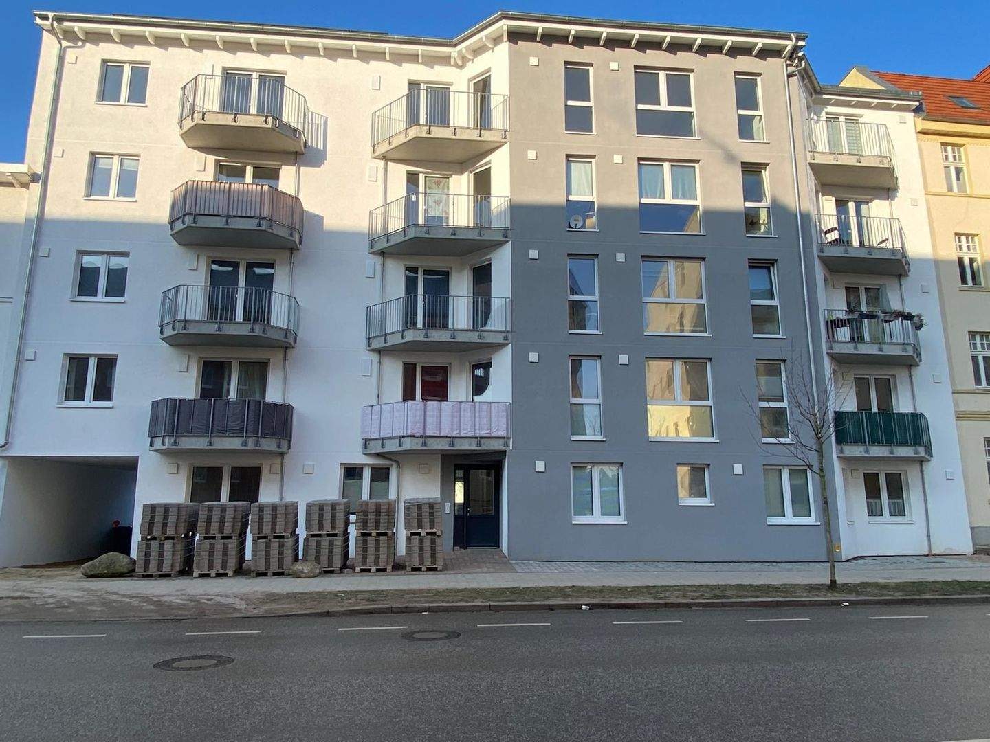 moderne 2,5-Zi-Whg., im 2.OG (WE09), mit Fußbodenheizung, Aufzug, 18437 Stralsund