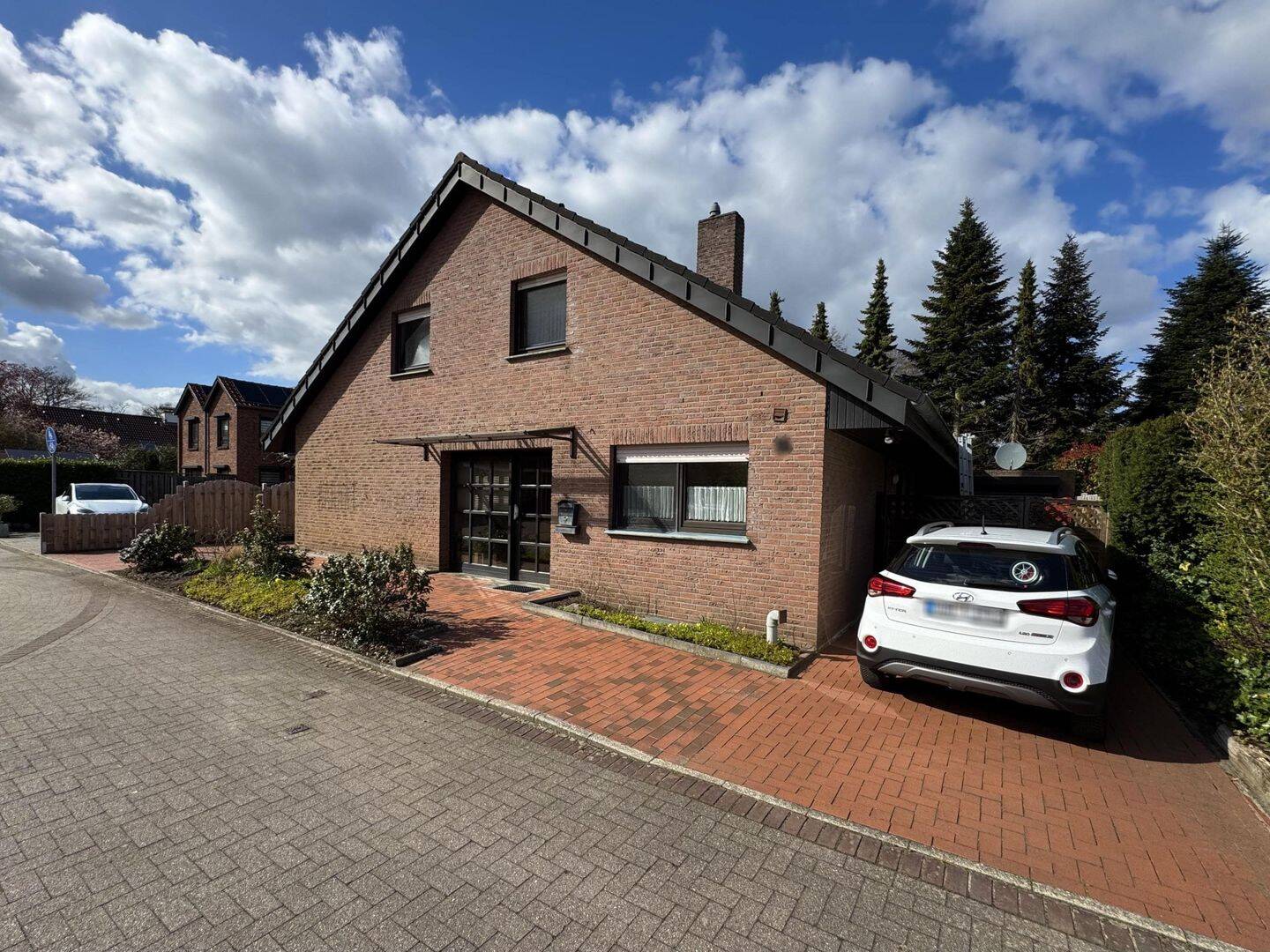 Großzügiges Einfamilienhaus in begehrter Wohnlage von Nordhorn, 48527 Nordhorn