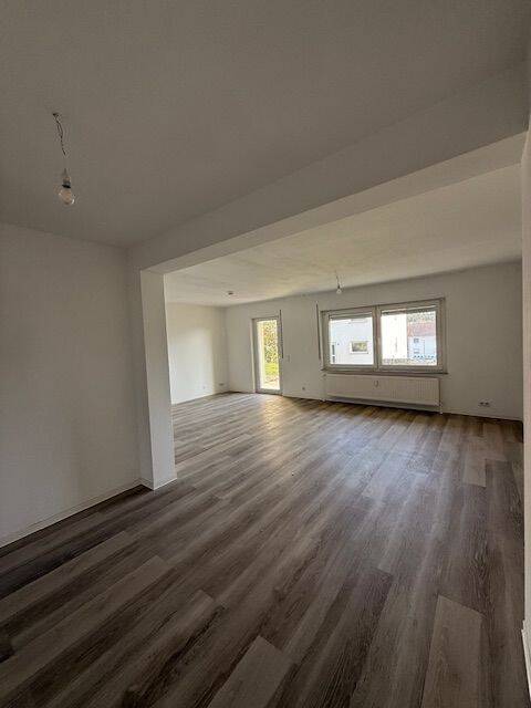 Saniertes Reihenhaus mit viel Platz für Ihre Familie!, 54518 Altrich