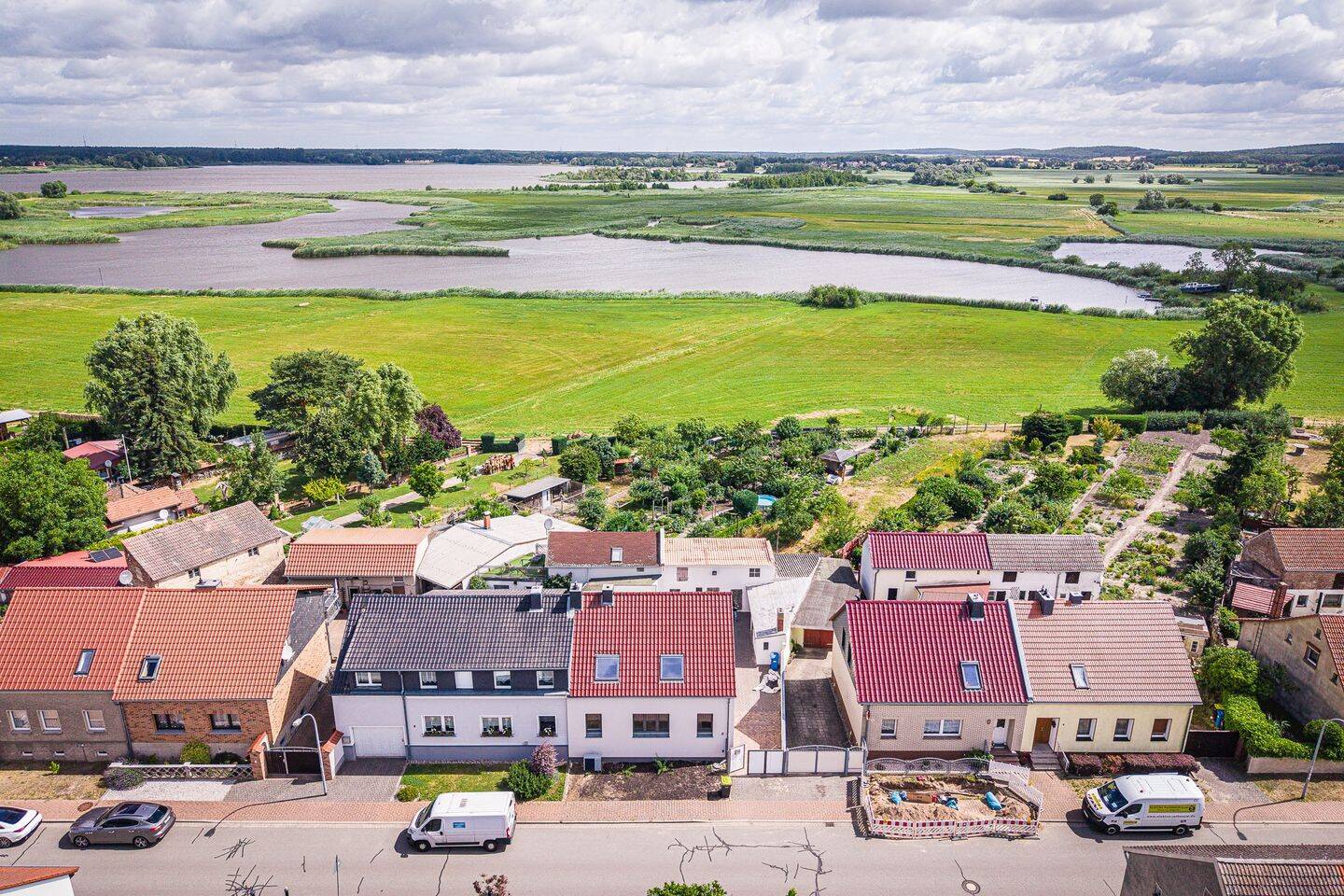 Selbstversorger, Wassersportler & Naturliebhaber aufgepasst! Energieeffizient Wohnen am See mit Stil, 14798 Havelsee