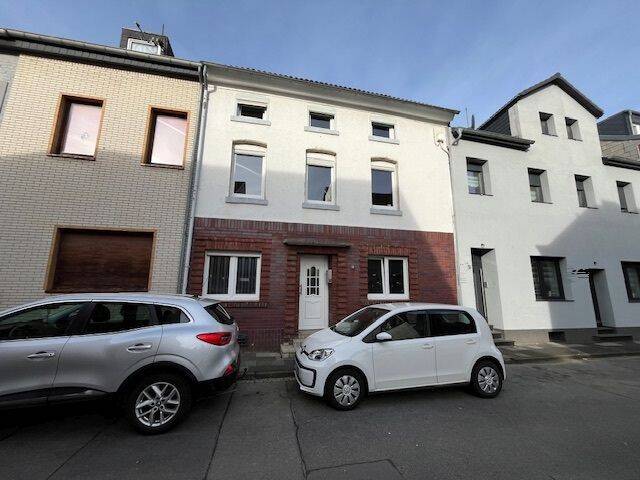 Einfamilienhaus in verkehrsberuhigter Seitenstraße, 52477 Alsdorf