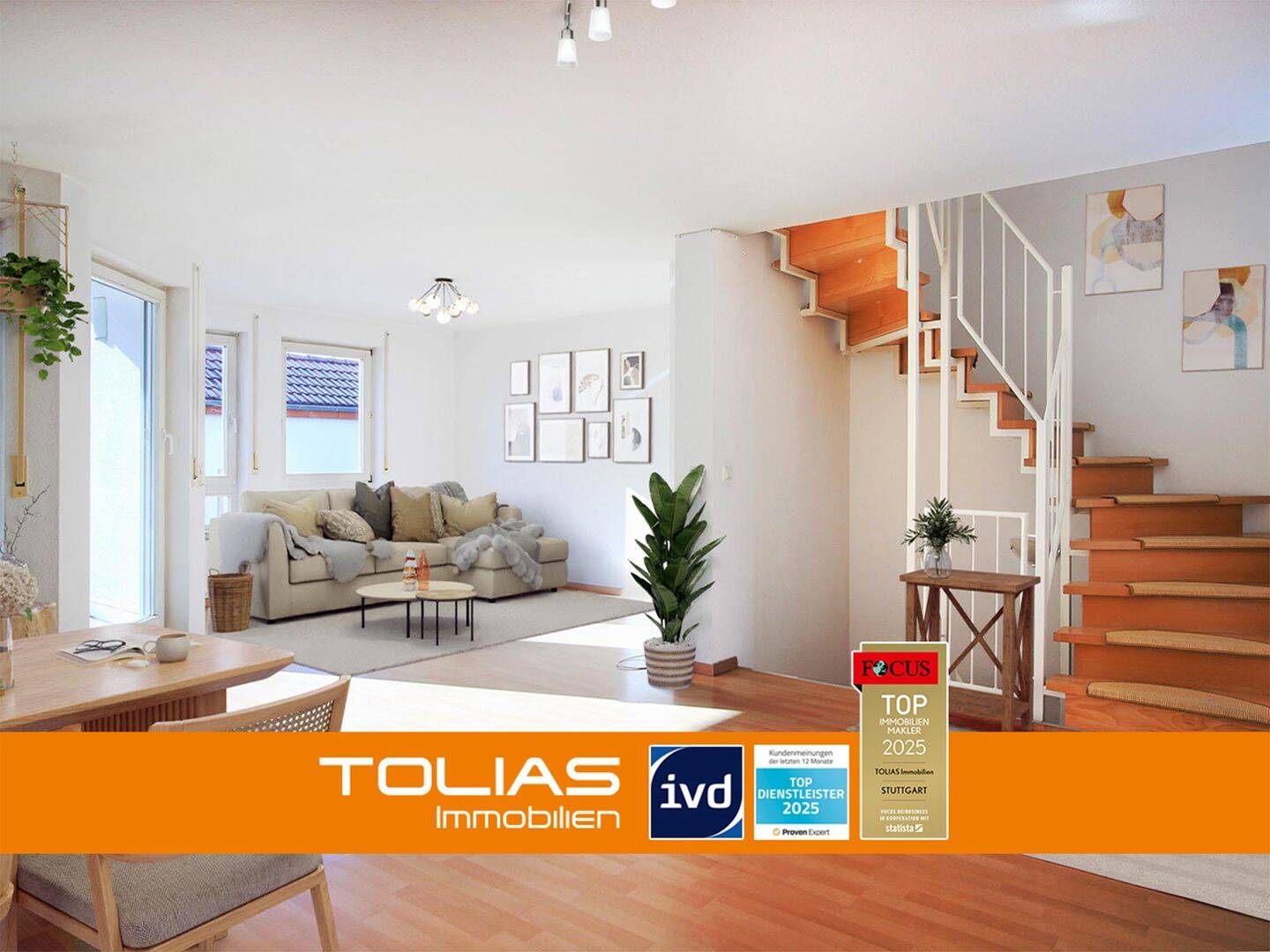 Willkommen Zuhause! Modernes & großzügiges Reihenhaus mit großer Terrasse, Loggia und Stellplatz, 71083 Herrenberg