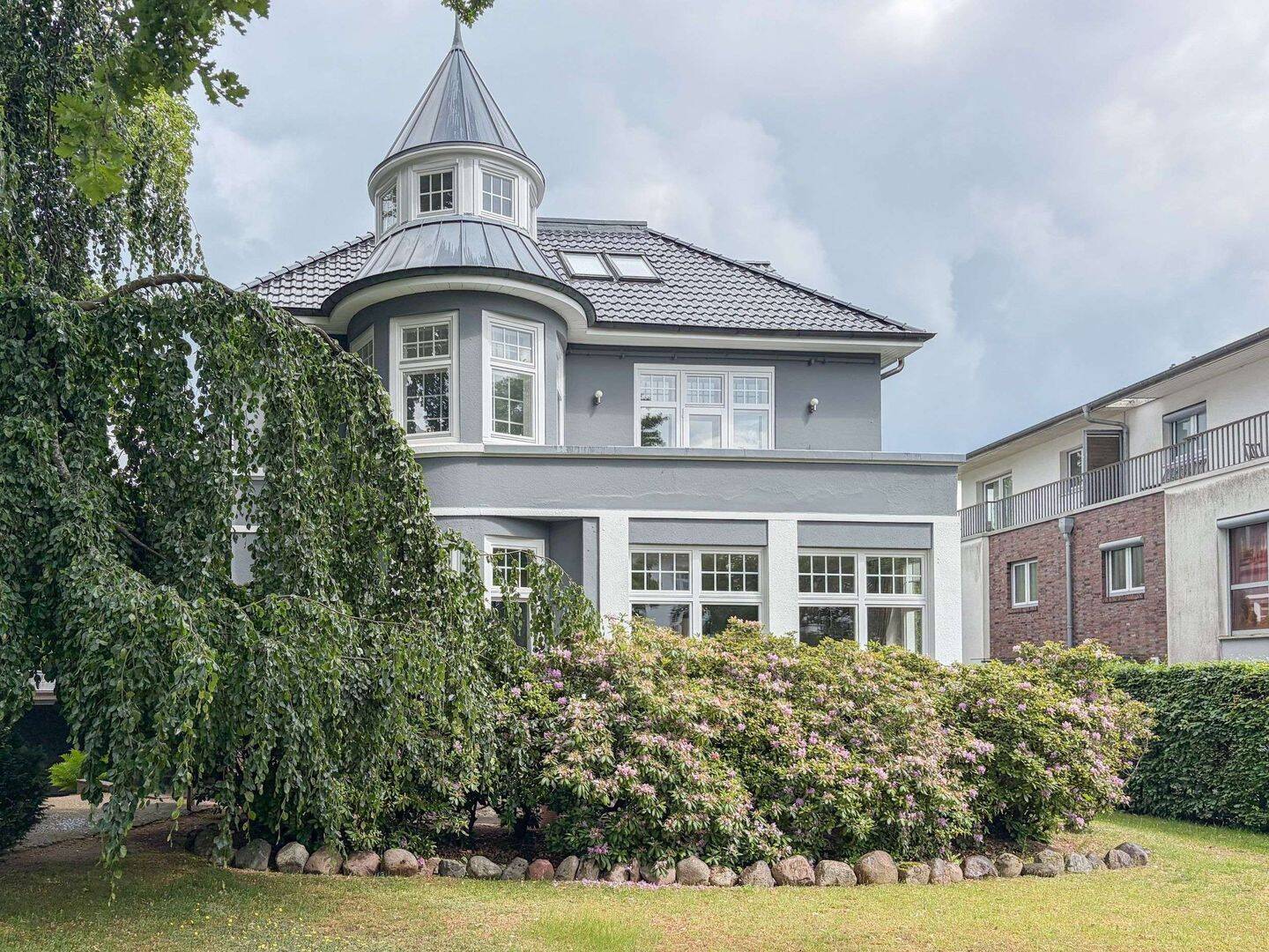 Großzügige und helle Altbauwohnung in Oldenfelde, 22143 Hamburg (Wandsbek Rahlstedt)