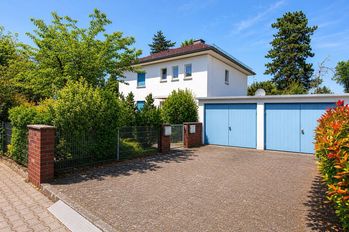 Großes Grundstück und ein Haus mit Potential in Bessungen, 64285 Darmstadt (Darmstadt)