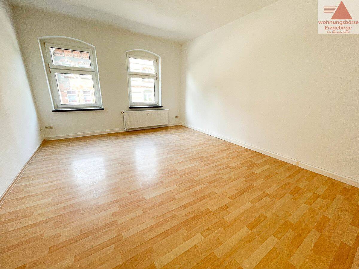 Großzügige 4-Raum-Wohnung in zentrumsnaher Lage von Aue, 8280 Aue-Bad Schlema
