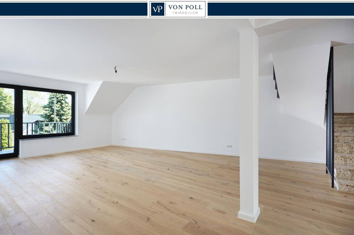 Licht, Raum & Wohnkomfort: Maisonette-Feeling mit großem Balkon, 40593 Düsseldorf (Benrath Garath Urdenbach)