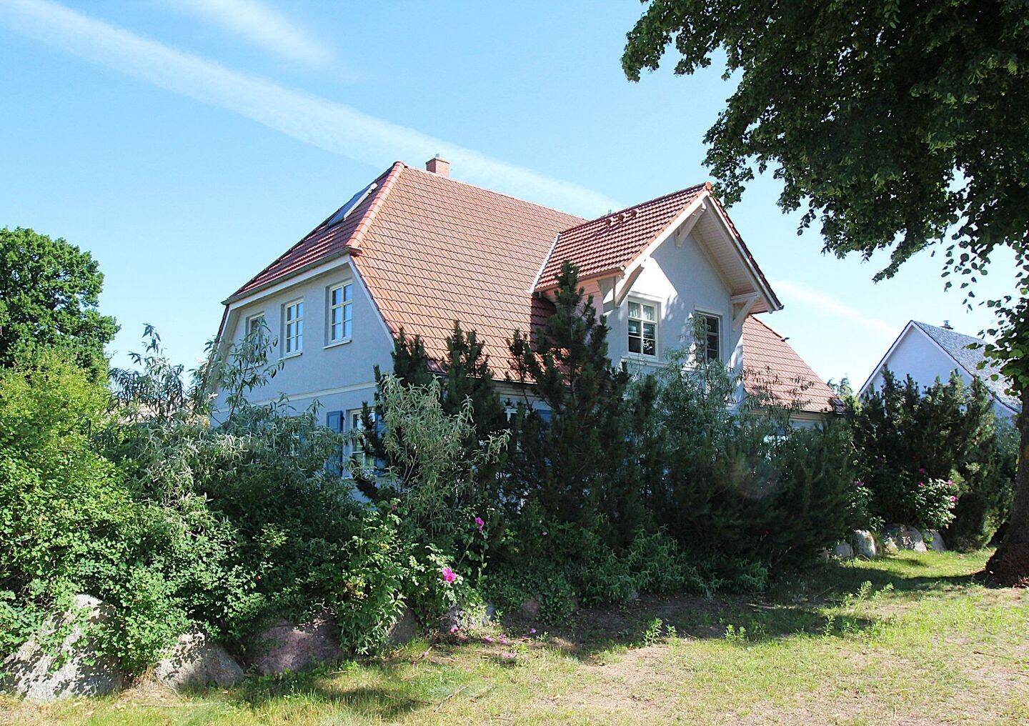 Ostsee-Flair auf zwei Ebenen – Ihr Rückzugsort im beliebten Ostseebad Wustrow  – ETW zu verkaufen, 18347 Ahrenshoop