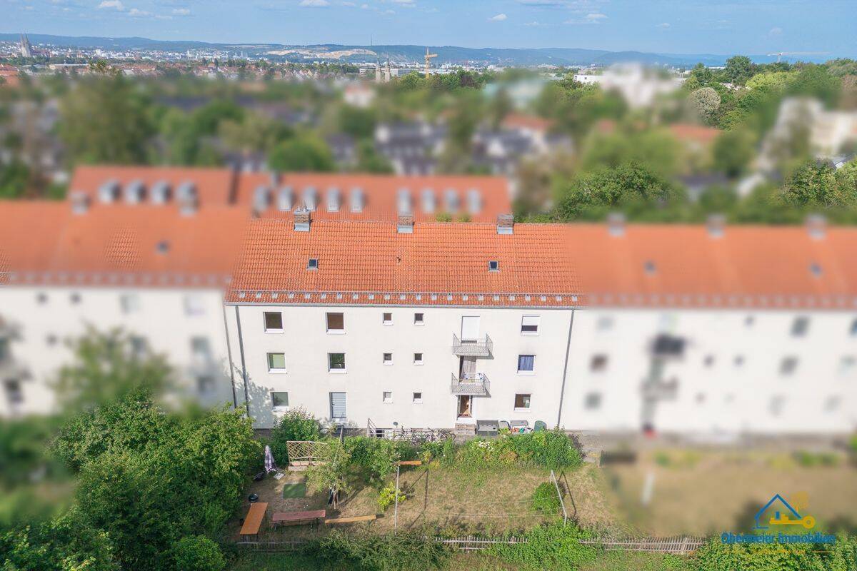 Helle 3-Zimmer-Erdgeschosswohnung mit eigenem Gartenanteil und Stellplatz in Uni- und Stadtnähe