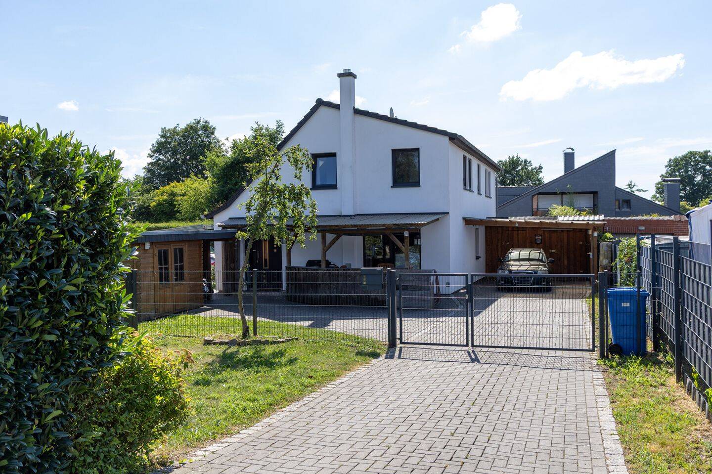 Modernisiertes 5-Zimmer-Haus mit kleinem Garten im Herzen von Grasberg, 28879 Grasberg