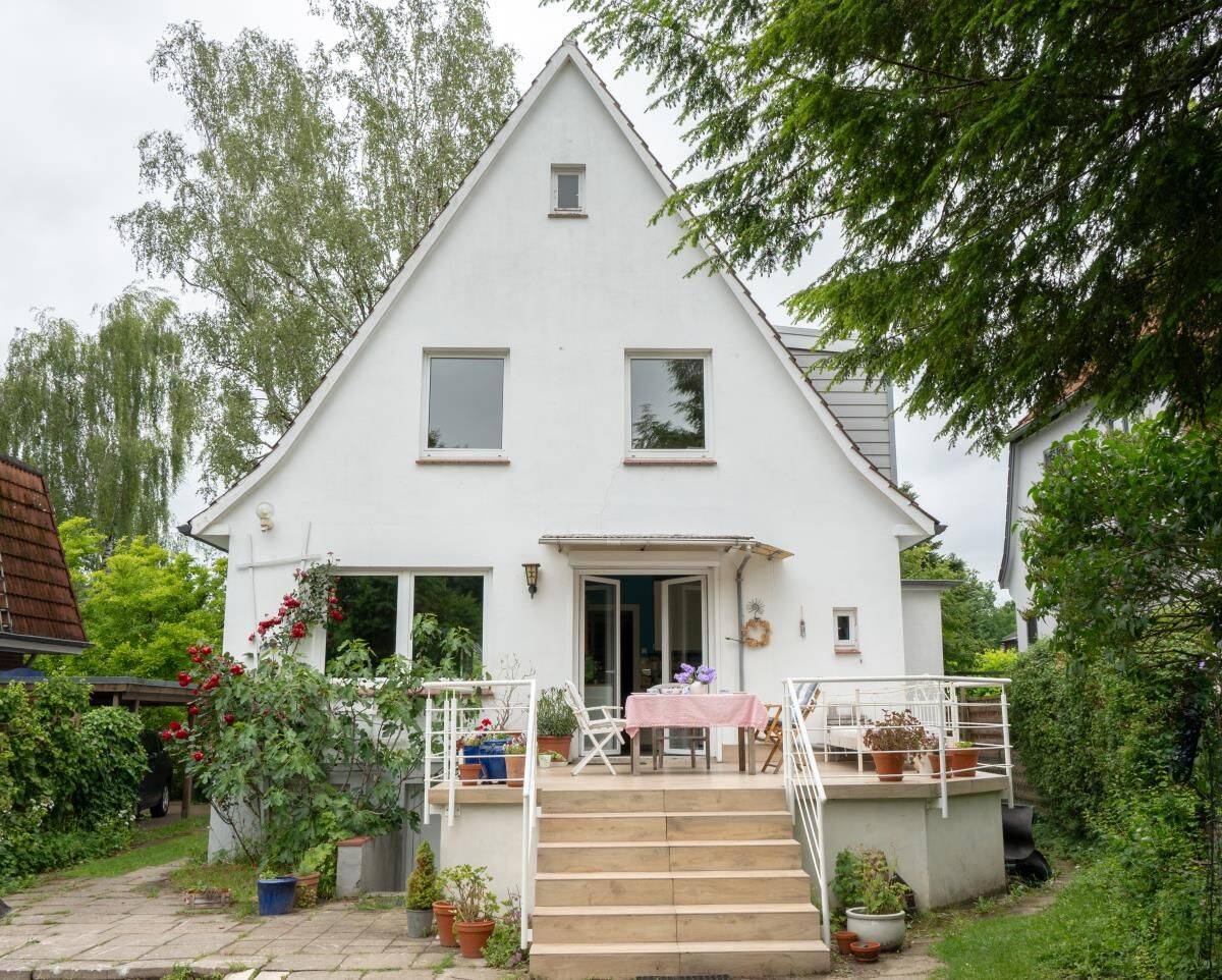 Charmantes Einfamilienhaus mit vielfältigem Raumangebot, 22145 Braak (Wandsbek Farmsen-Berne Rahlstedt)