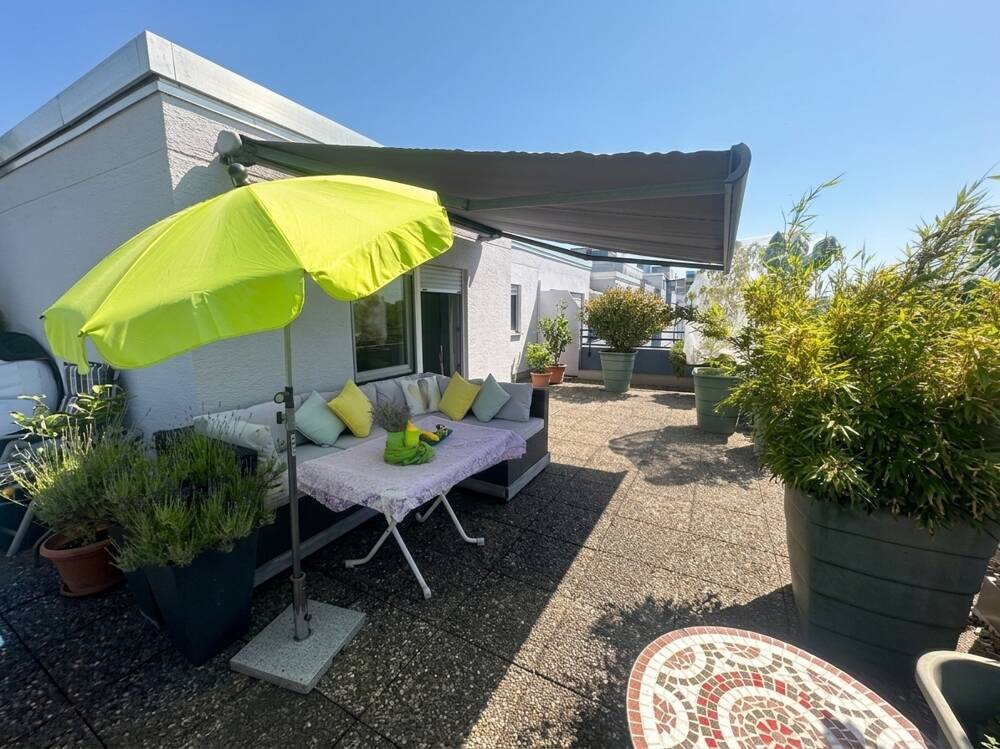 Charmante Penthousewohnung mit XXL Terrasse