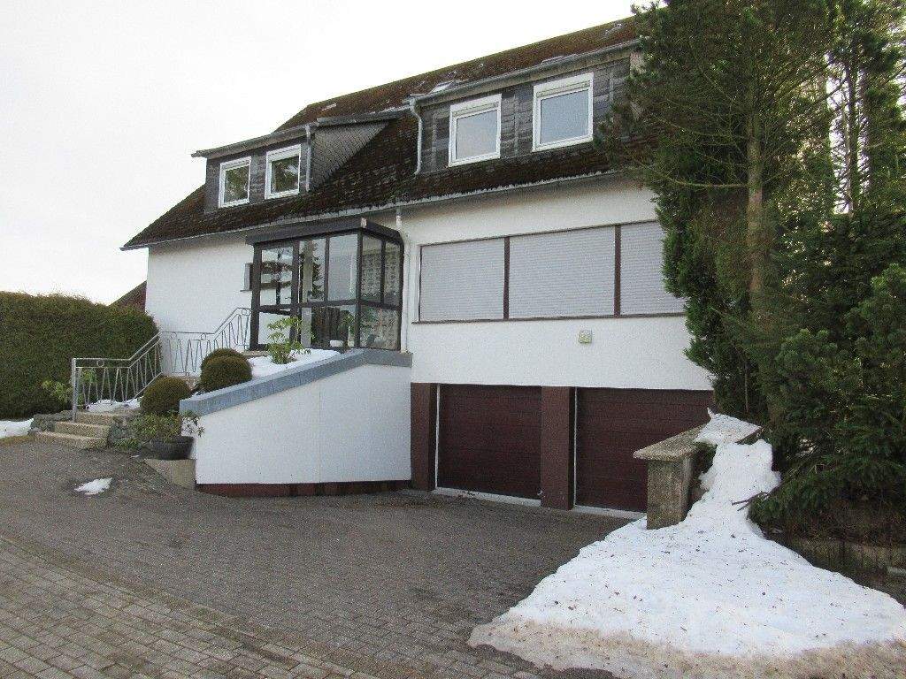 Wohnung mit 4 Zimmern in Altastenberg, 59955 Winterberg