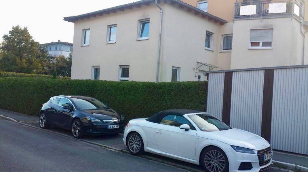 Charmantes Stadthaus mit Garten in zentraler Bestlage von Hersbruck. Wohnen mit Komfort, Ruhe und perfekter Verkehrsanbindung, 91217 Hersbruck