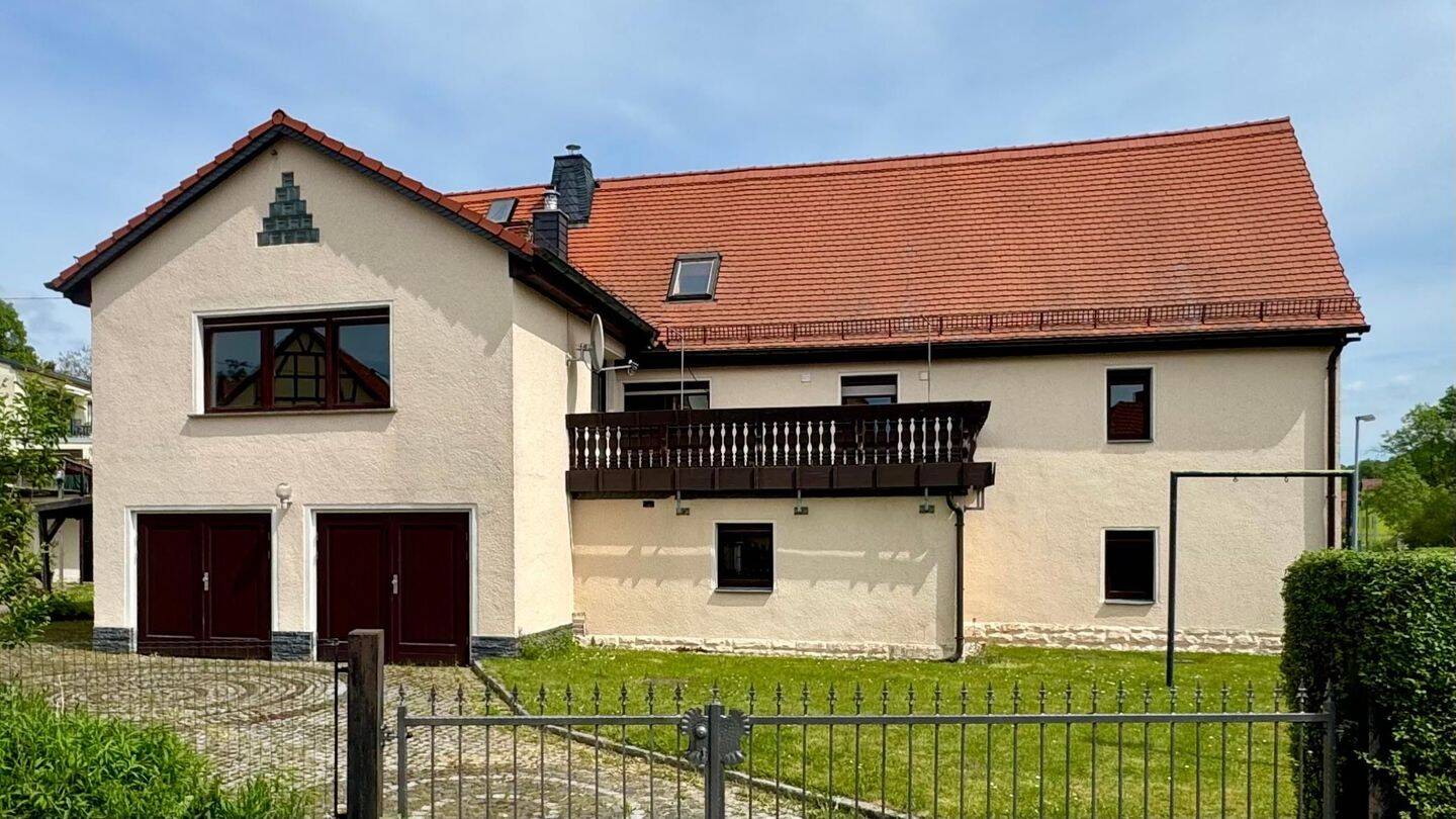 Einfamilienhaus mit Einliegerwohnung in Pölzig, 7554 Bethenhausen