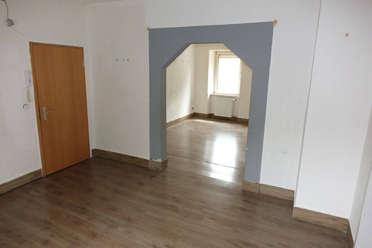 Neunkirchen – 4 ZKB mit Garten, 66538 Neunkirchen