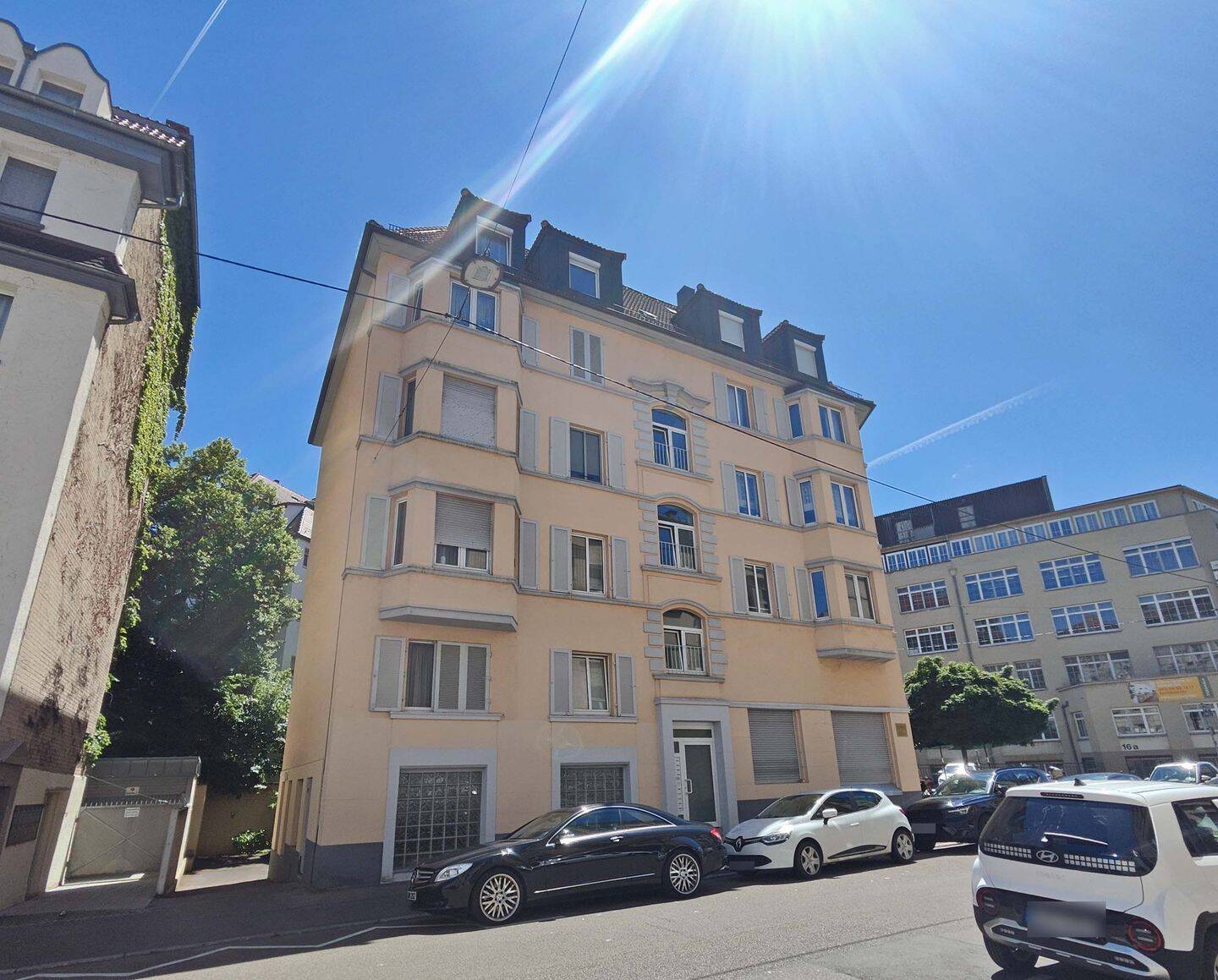 Zentral gelegene 3-Zimmer-Wohnung im gepflegten Altbau, 70190 Stuttgart (Mitte Ost)