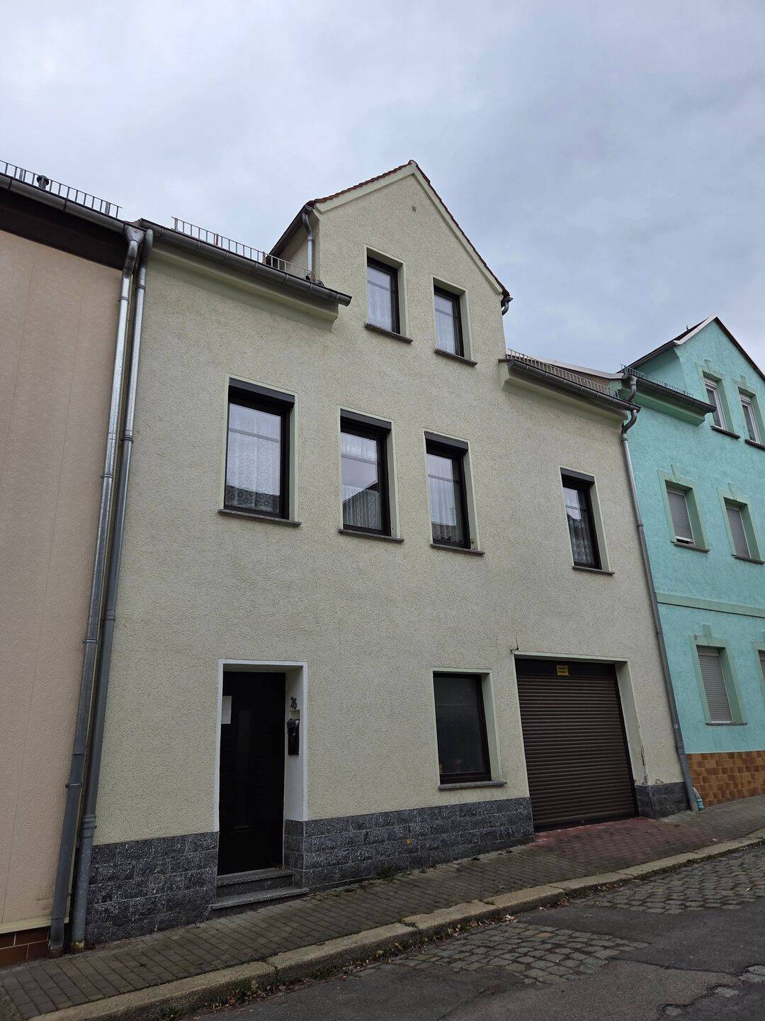 Wohnhaus in 08451 Crimmitschau, Rosa-Luxemburg-Str. 25, 8451 Crimmitschau