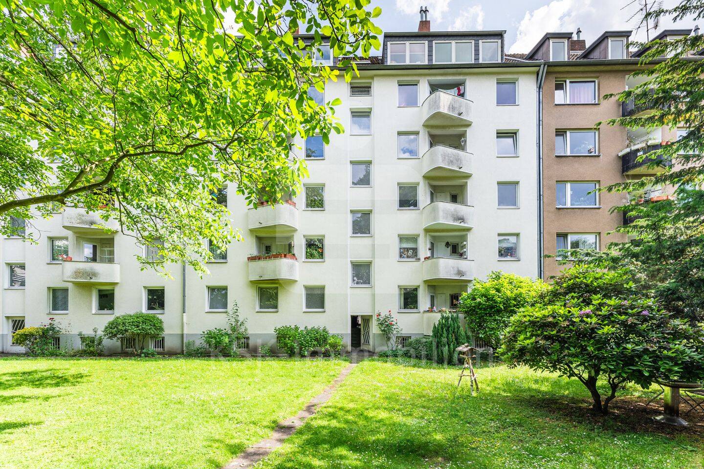 Köln Bayenthal. Vermietetes Erdgeschoss-Apartment mit Blick ins Grüne., 50968 Köln (Rodenkirchen)