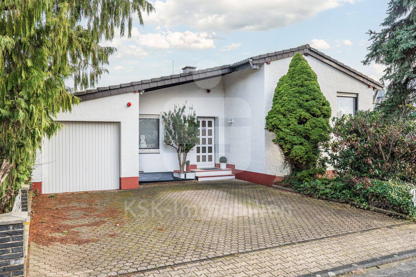 Split-Level-Haus mit Feldrandlage in Buir., 50170 Kerpen