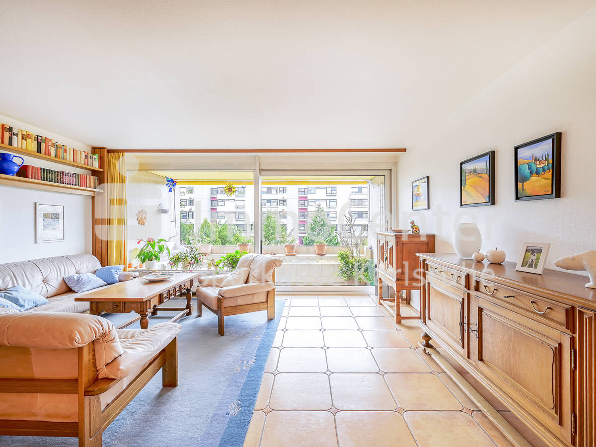 Helligkeit, Raum und Komfort – Ihre perfekte Maisonettewohnung mit 3 Balkonen und 2 TG-Stellplätzen, 76199 Karlsruhe (Rüppurr Weiherfeld-Dammerstock)