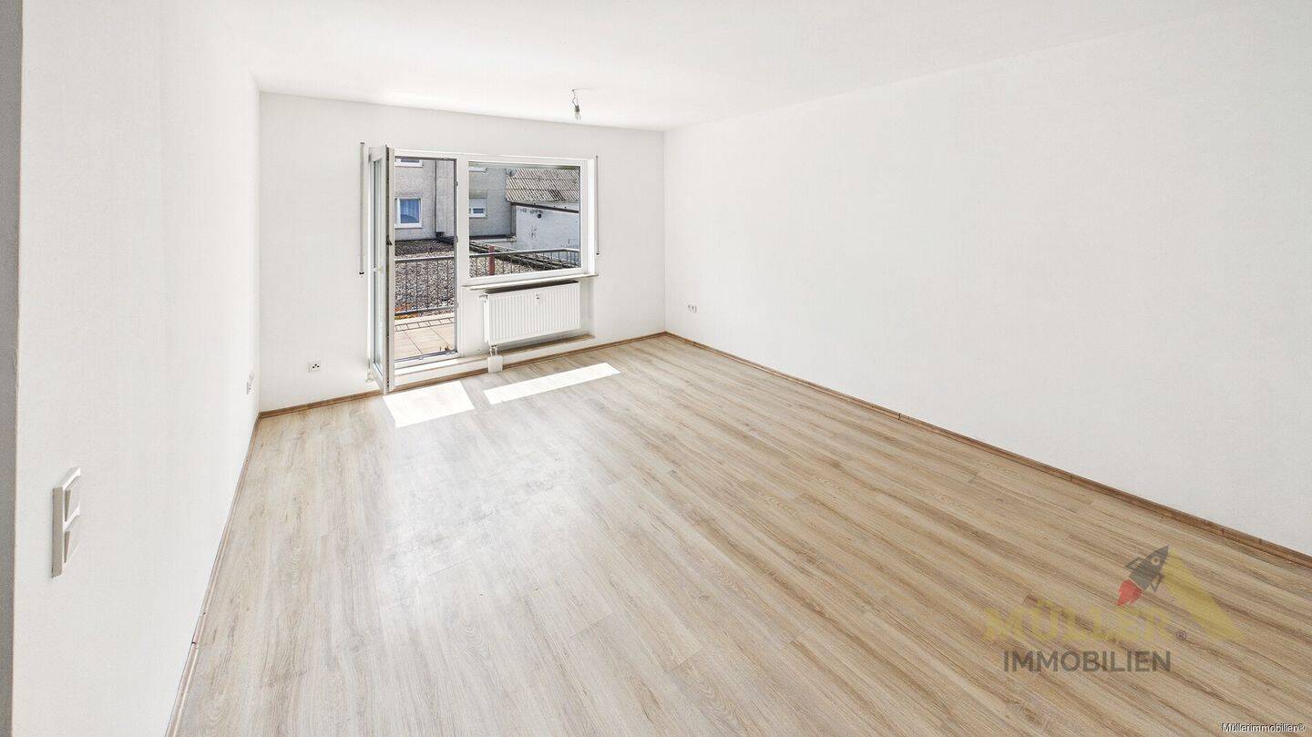 Helle 2-Zimmer-Küche-Bad-Wohnung mit 2 Balkone in zentraler Lage von Schwalbach, 66773 Schwalbach