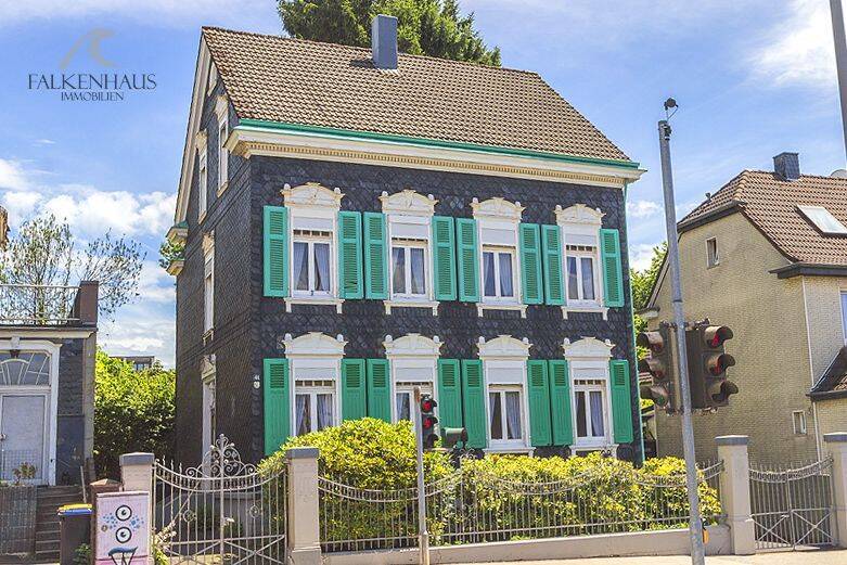 Denkmalgeschütztes Einfamilienhaus Ein Juwel für Liebhaber, 42859 Remscheid (Innen Süd)