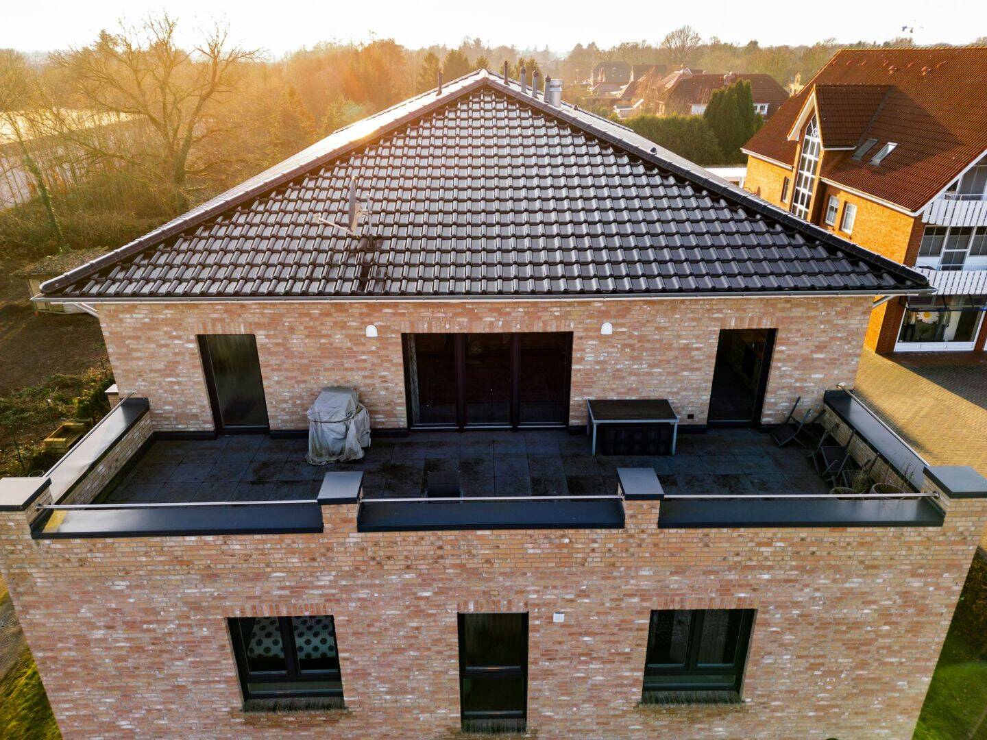 Modernes Penthouse mit Dachterrasse und Fahrstuhl in Rhauderfehn- Baujahr 2017, 26817 Rhauderfehn