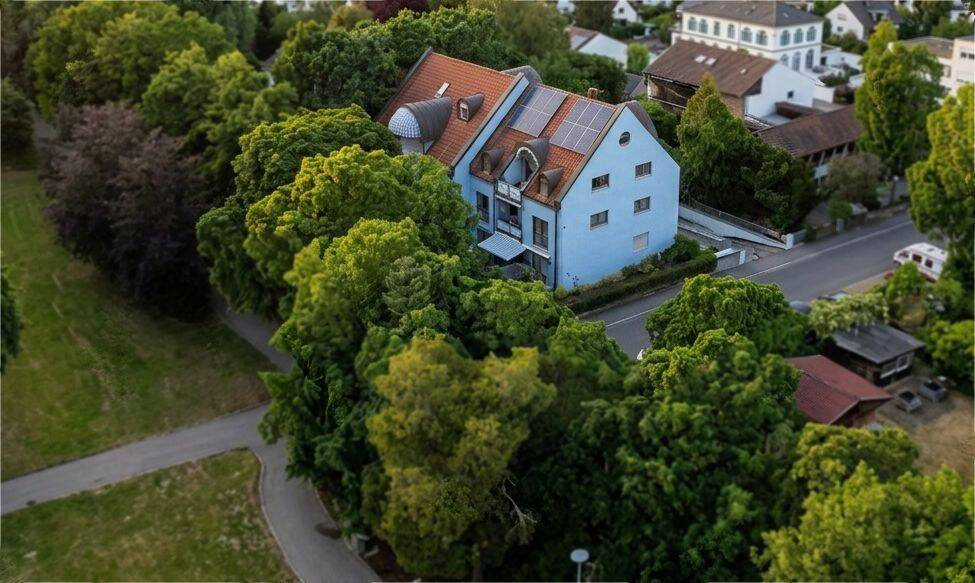 Geräumiges Familiendomizil in einzigartiger Parklage provisionsfrei vom Eigentümer, 90491 Nürnberg
