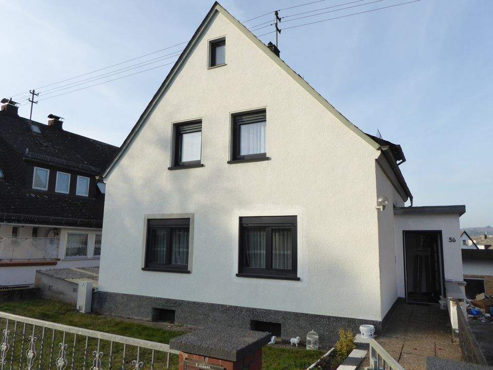 Einfamilienhaus mit Baugenehmigung für ein Zweifamilienhaus – großzügiges Potenzial in Steindorf!, 35579 Wetzlar