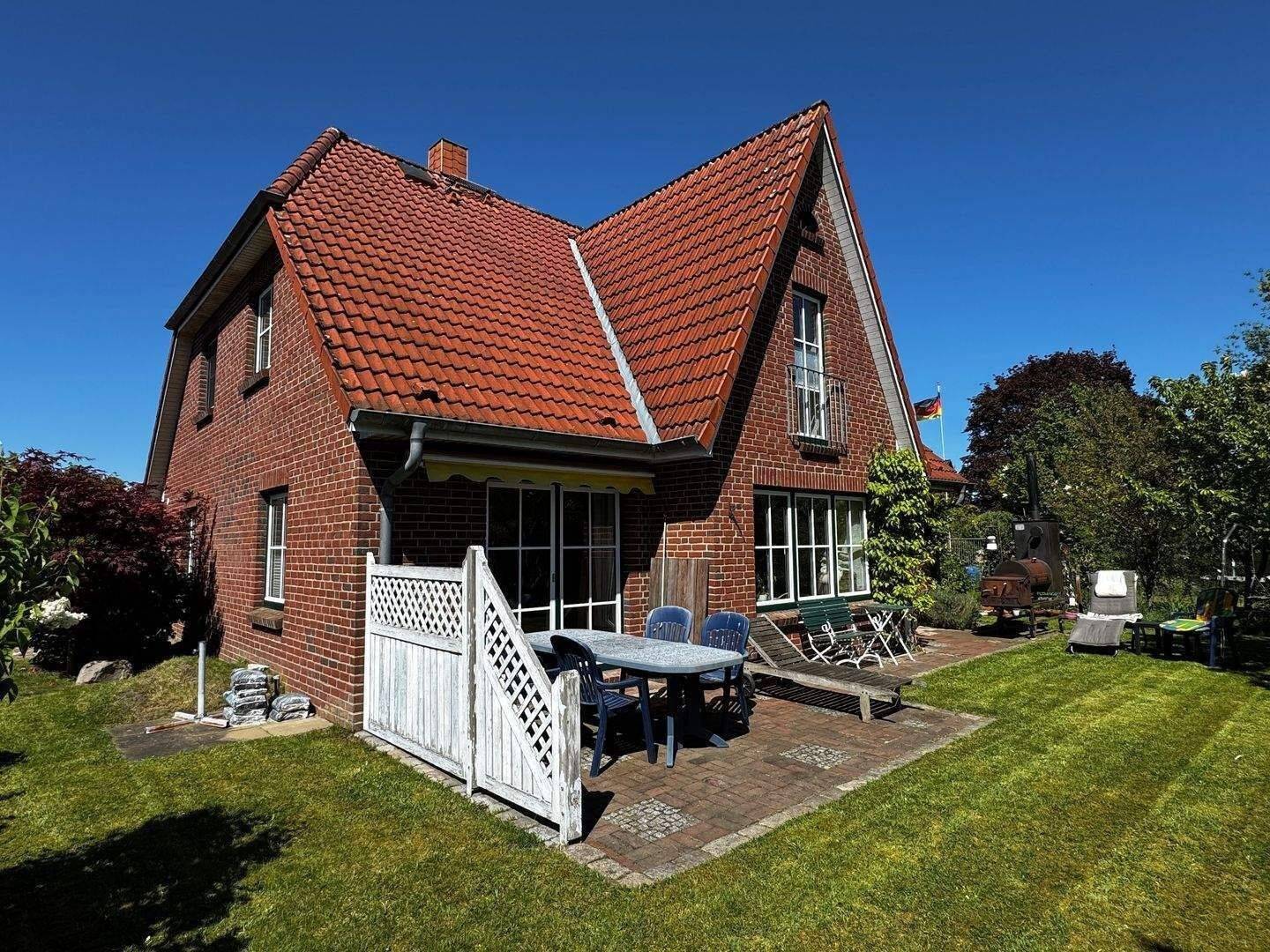 Kapitänshaus in erstklassiger Wohnlage von Tornesch zu verkaufen, 25436 Groß Nordende