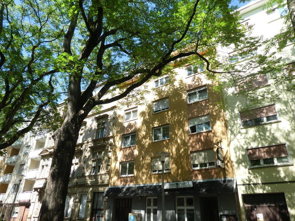 Sonnige Aussichten: Bezugsbereite Wohnung mit 2 Balkonen!, 67063 Ludwigshafen am Rhein (Friesenheim/Nord)