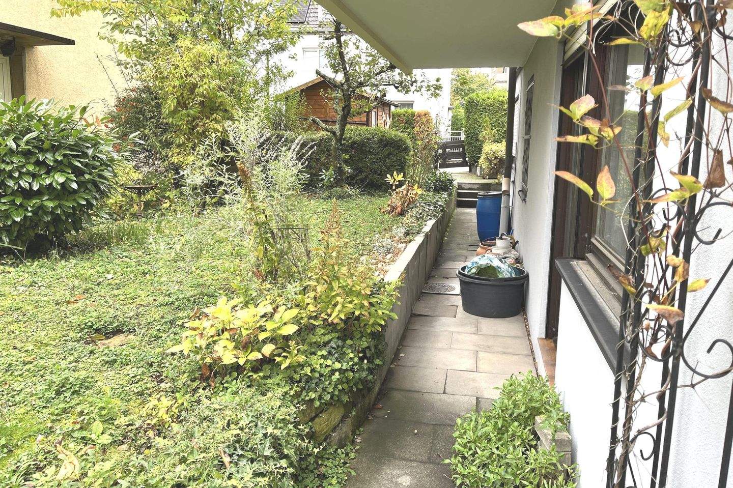 Attraktive 3 ½-Zimmer-Wohnung mit separatem Zimmer im Souterrain