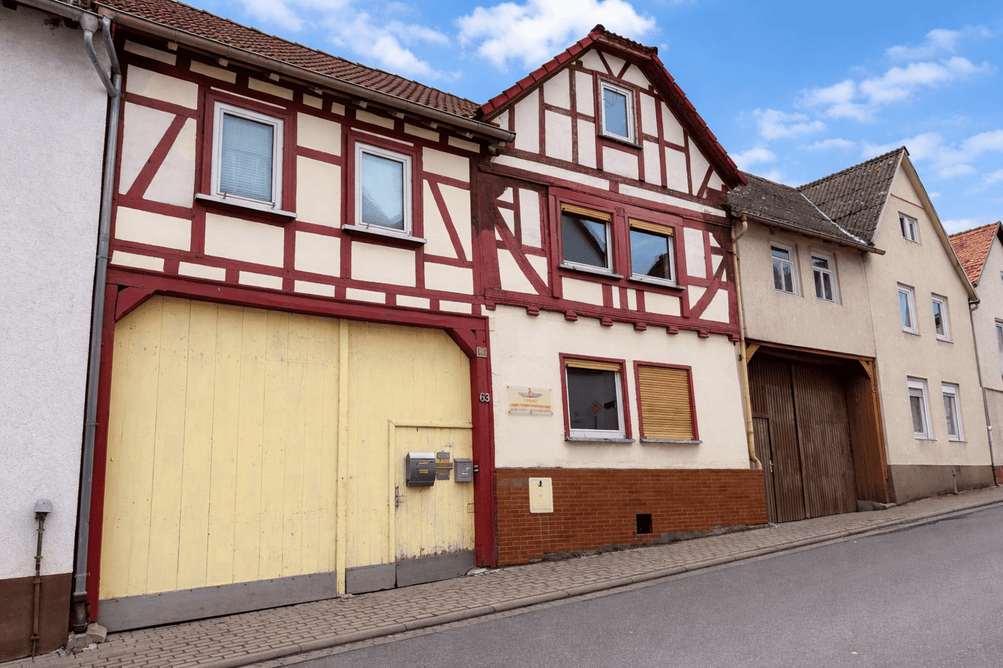 Hofreite für Handwerker und Fachwerkliebhaber – Innenhof, Garten, Scheune !, 35428 Langgöns