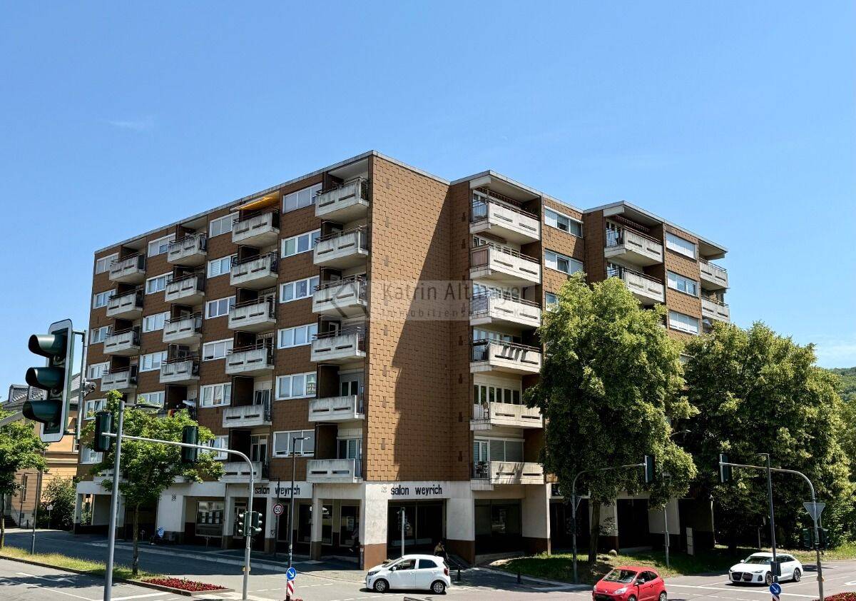 Zentrale Eigentumswohnung mit Weitblick in Sulzbach/Saar zu verkaufen, 66280 Sulzbach/Saar