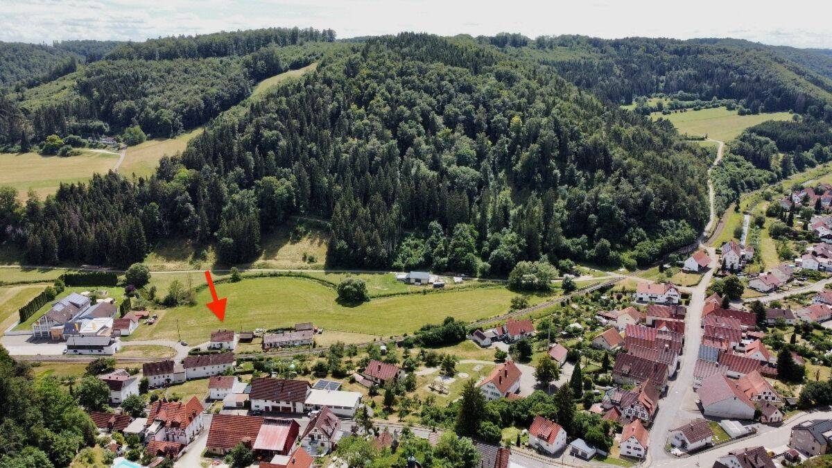 Älteres Einfamilienhaus in herrlicher Ortsrandlage von Schelklingen/Hütten, 89601 Schelklingen