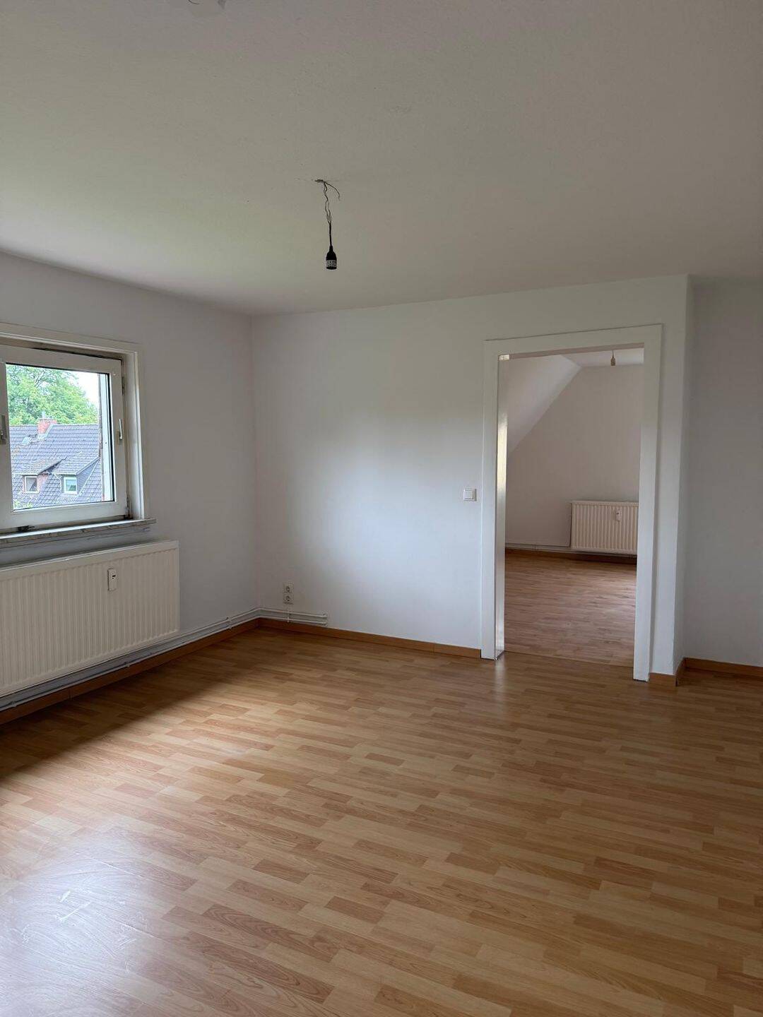 Viel Platz für die ganze Familie – 4-Zimmer-Wohnung im Dachgeschoss, 38229 Salzgitter