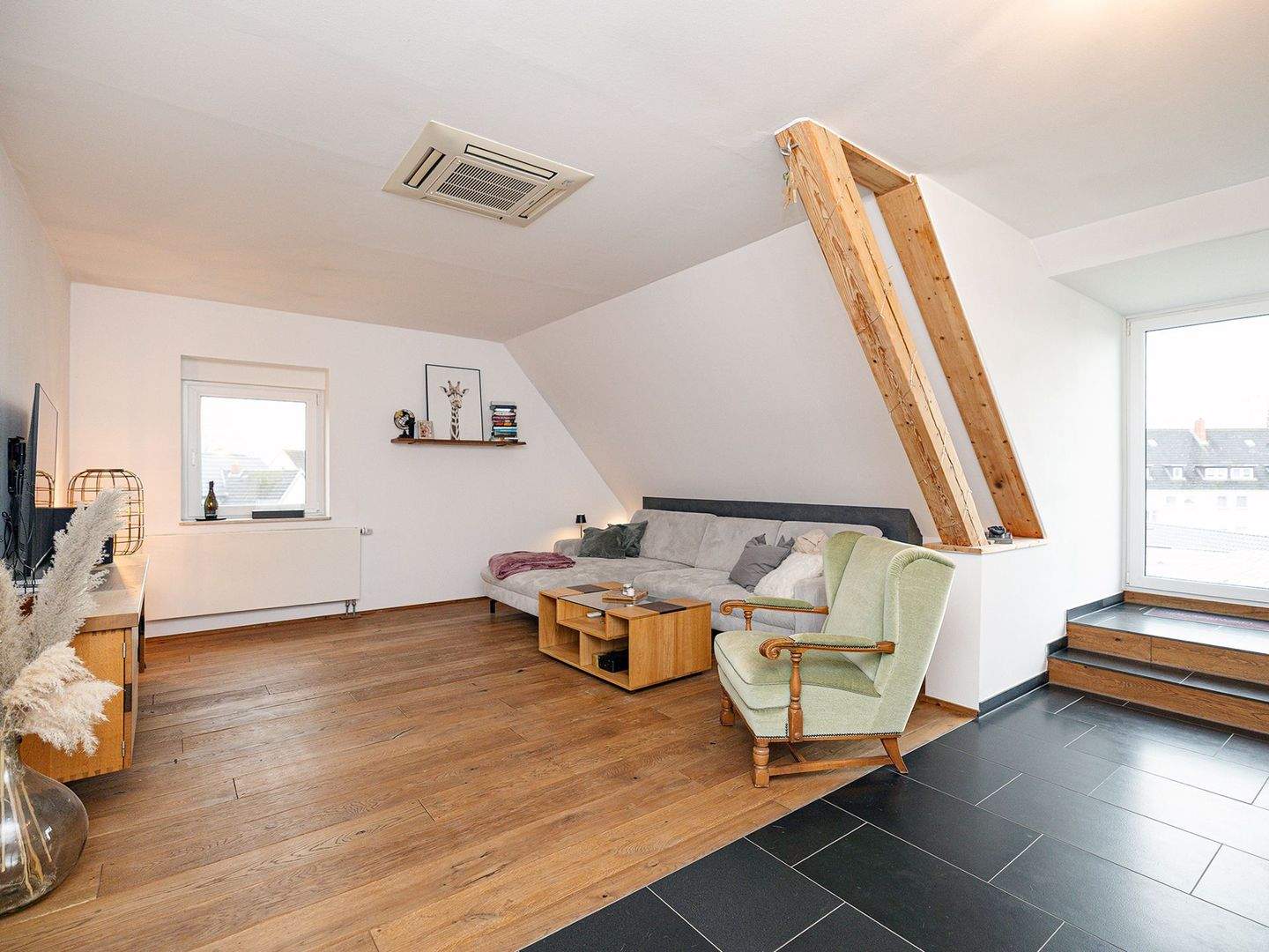 Ein Zuhause zum Verlieben: Exklusive Eigentumswohnung mit 70 m² Dachterrasse in Bünde, 32257 Bünde