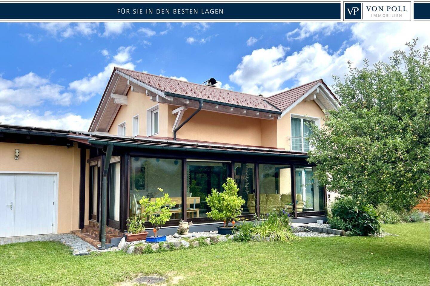Sonniges, modernes und großzügiges Einfamilienhaus in ruhiger Lage von Laufen mit vielen Details, 83410 Laufen