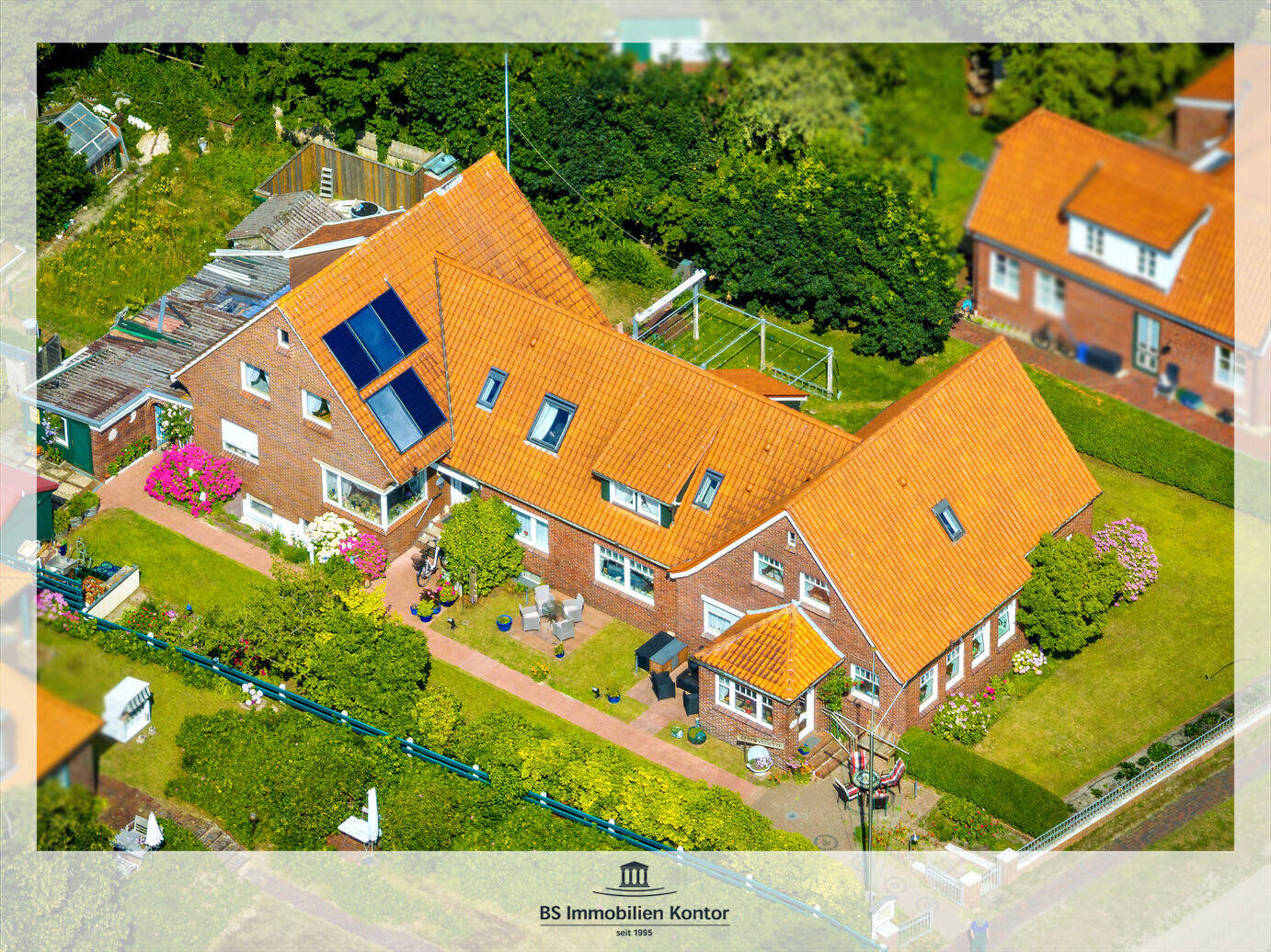 Spiekeroog! Mehrfamilienhaus mit vier Ferienwohnungen und drei Dauerwohnungen in idyllischer Lage!, 26474 Spiekeroog