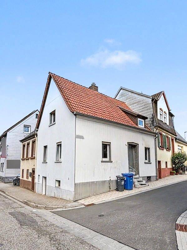 Handwerker aufgepasst – Einfamilienhaus mit viel Potenzial in Otterbach zu verkaufen, 67731 Otterbach