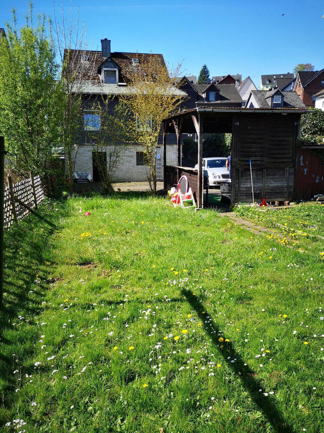 Bezahlbares Haus mit Garten – Heizung erneuert !, 57080 Siegen