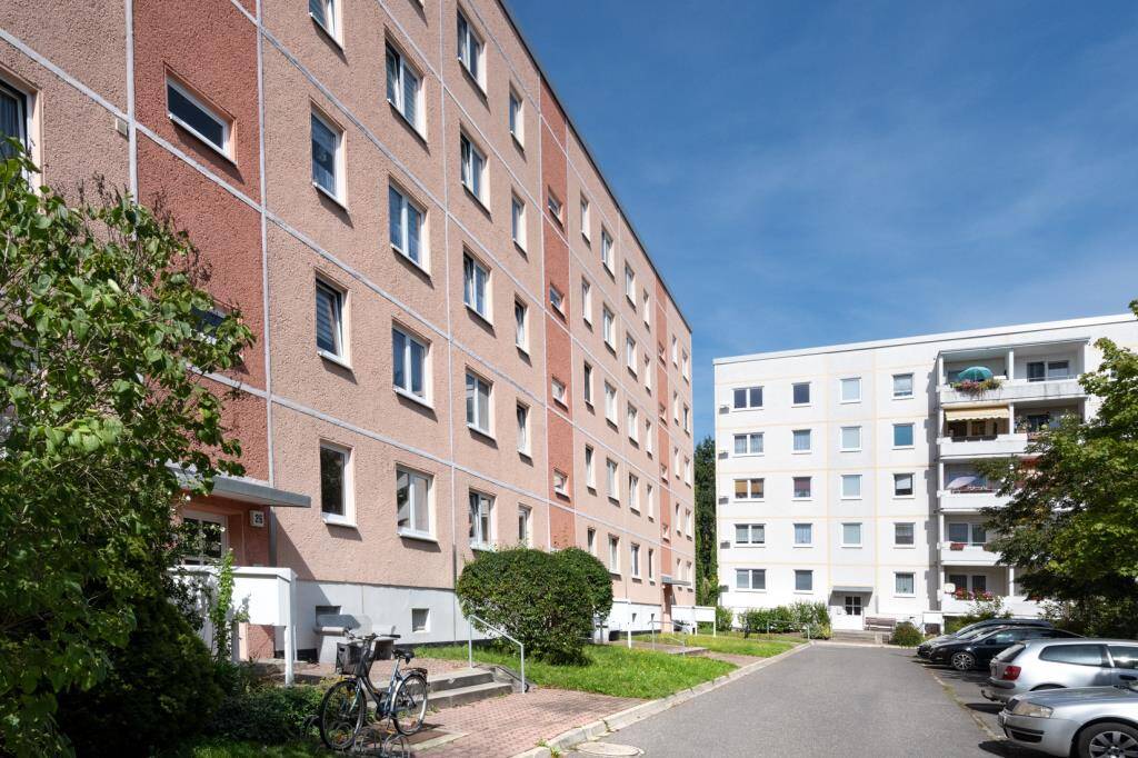 Sichern Sie sich jetzt unseren exklusiven Mietvorteil./Secure our exclusive rental offer now., 2994 Bernsdorf