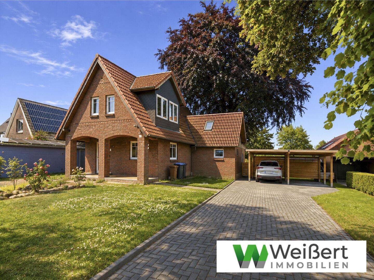 Liebevoll modernisiertes Einfamilienhaus mit großem Garten, Doppelcarport und viel Platz für die Familie, 25588 Huje