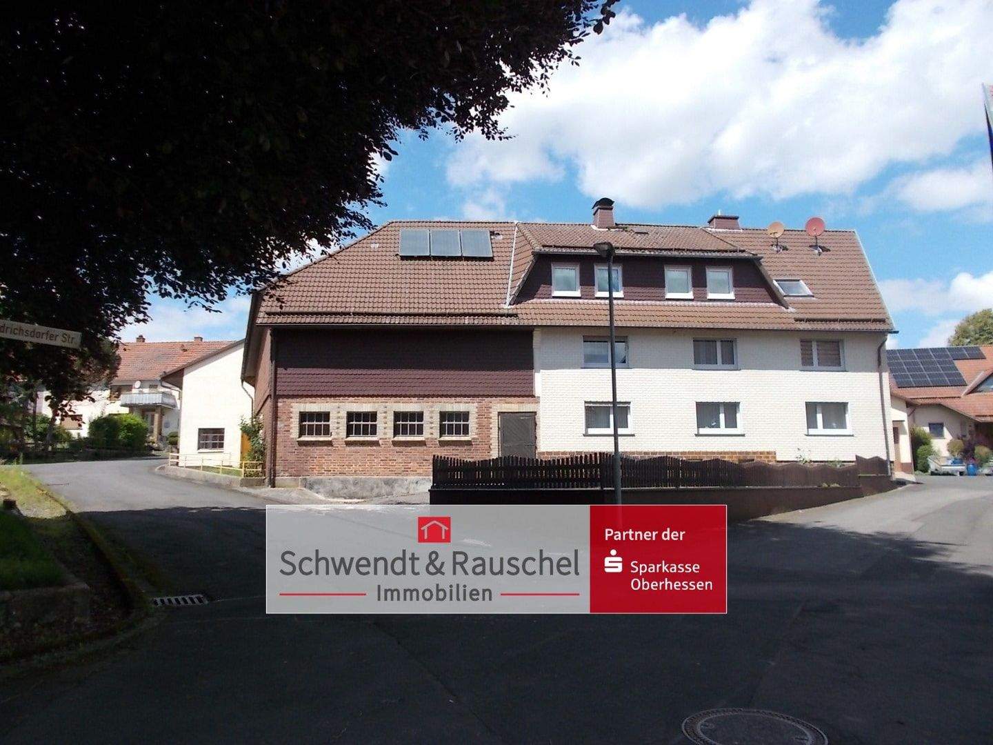 3 Wohnbereiche und  tolle gepflegte Nebengebäude in Grebenhain-Hartmannshain, 36355 Grebenhain
